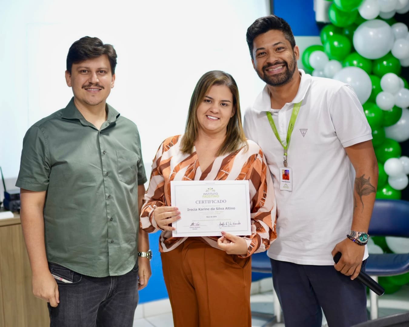 Capa Curso Design Sobrancelhas